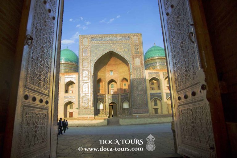 Poyi-Kalon-Bukhara_1