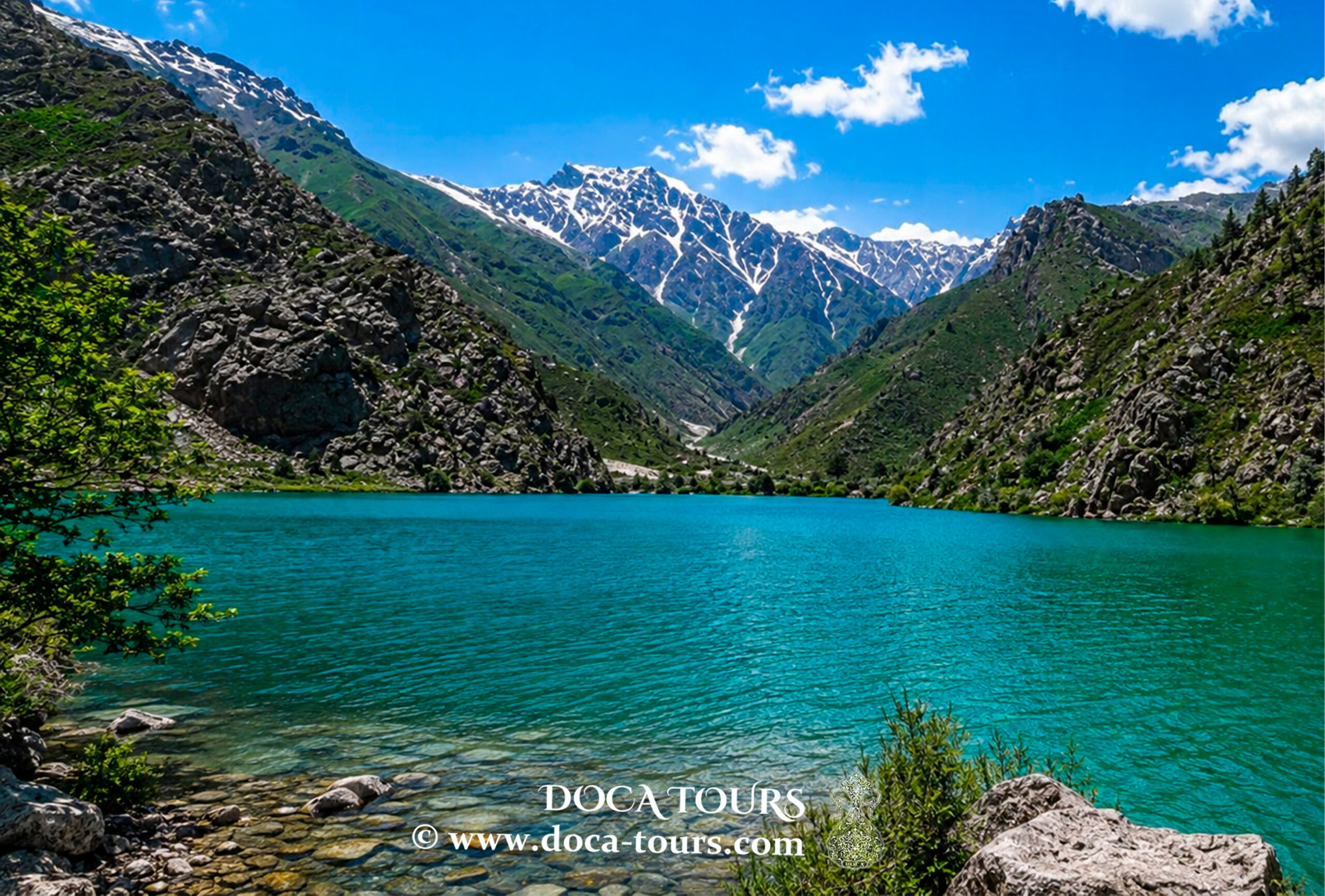 Lacs de jade d'Urungach en Ouzbékistan